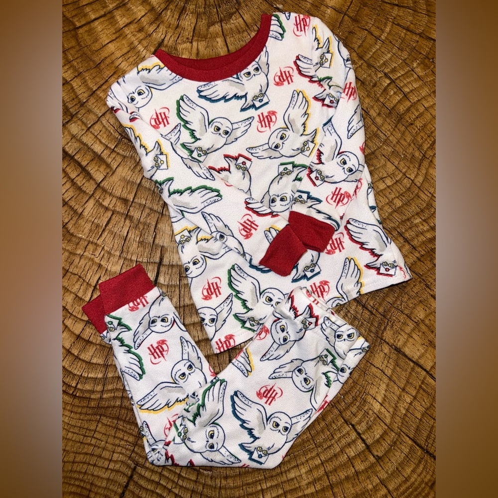 ‼️NWOT: Harry Potter Baby 2 Piece Pajama Set - 12 M - Picture 2 of 5